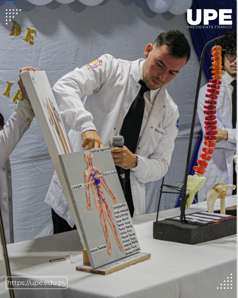 Expo Anatomía: Presentación de trabajos finales 